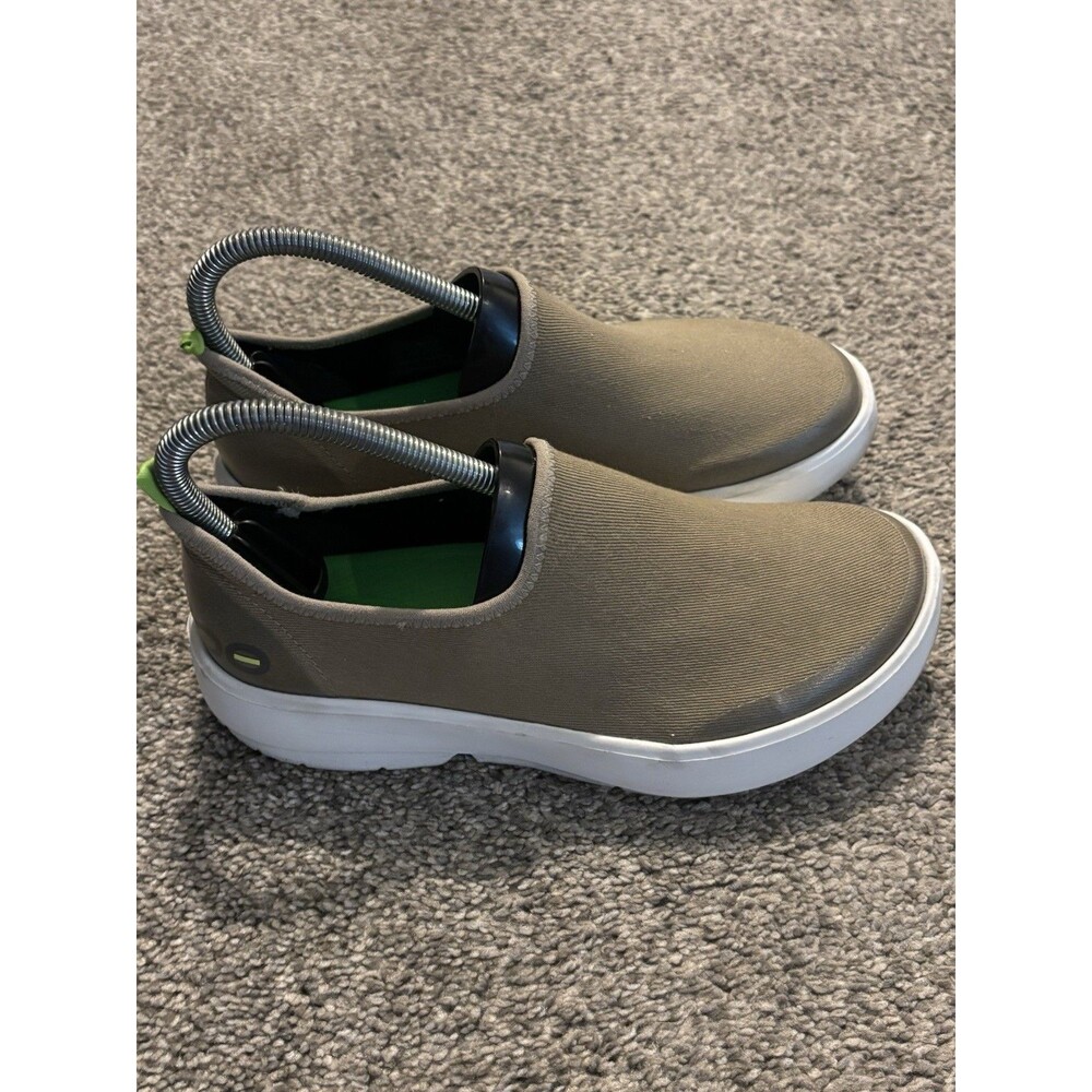 Oofos Oomg Eezee Low Top Taupe Canvas Slip On Recovery Shoes Size 7